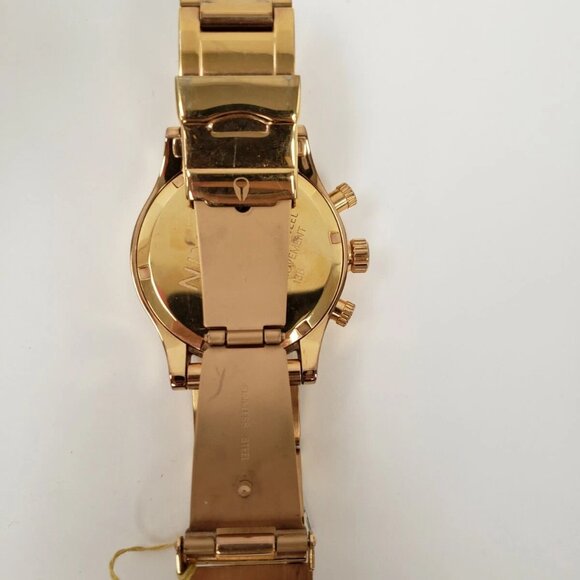 (I-1279) Nixon Minimize Watch - Picture 3 of 3